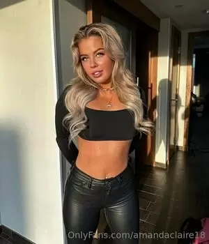 amandaclaire18 profile photo