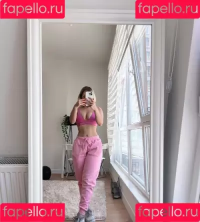 Gizem Bagdacicek Nude Onlyfans Photo Gallery photo 170