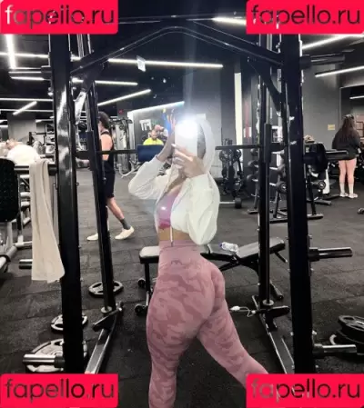 Gizem Bagdacicek Nude Onlyfans Photo Gallery photo 150