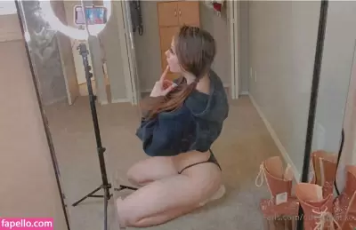 odessalee.xo Nude Onlyfans Photo Gallery photo 822