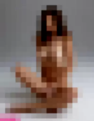 Emily Ratajkowski Nude Onlyfans Photo Gallery photo 1040