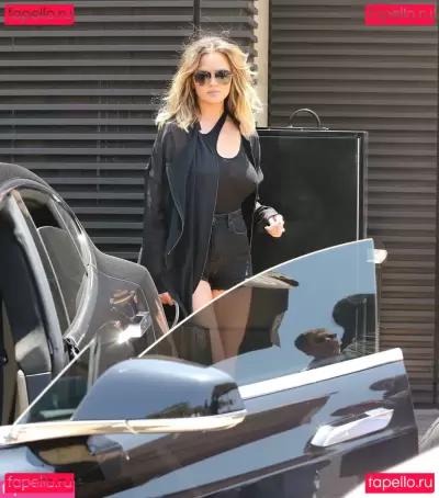 Chrissy Teigen Nude Onlyfans Photo Gallery photo 592