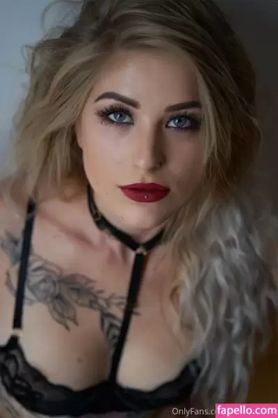 joymontana Nude Onlyfans Photo Gallery photo 168