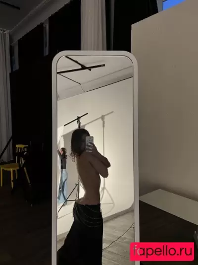 Toma Efremova Nude Onlyfans Photo Gallery photo 965