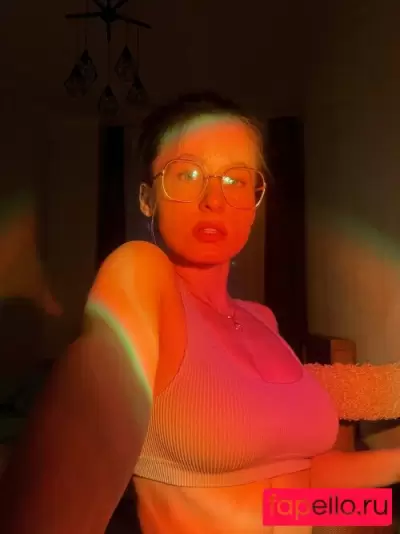 Toma Efremova Nude Onlyfans Photo Gallery photo 604