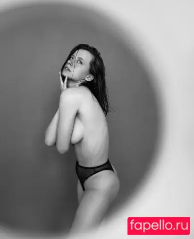 Toma Efremova Nude Onlyfans Photo Gallery photo 504