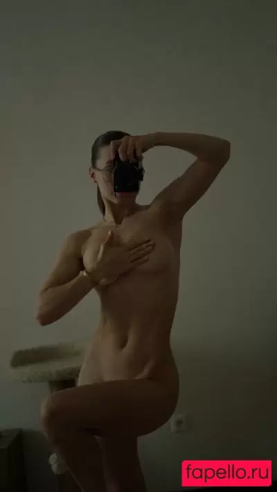 Toma Efremova Nude Onlyfans Photo Gallery photo 179