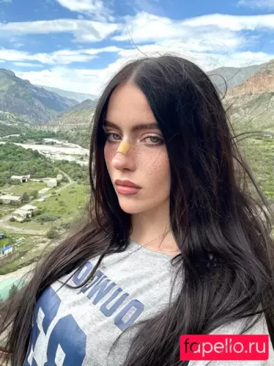 Irina minkina / Irina minkina/ howeversnowy/rusian Billie eilish / howeversnowy Nude Onlyfans Photo Gallery photo 43