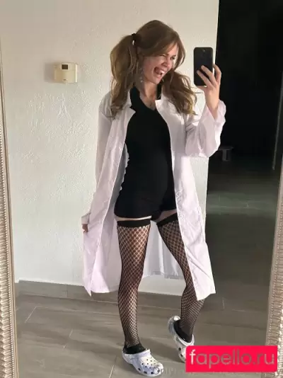 littletastey Nude Onlyfans Photo Gallery photo 923