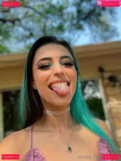 missfayevip Nude Onlyfans Photo Gallery photo 17