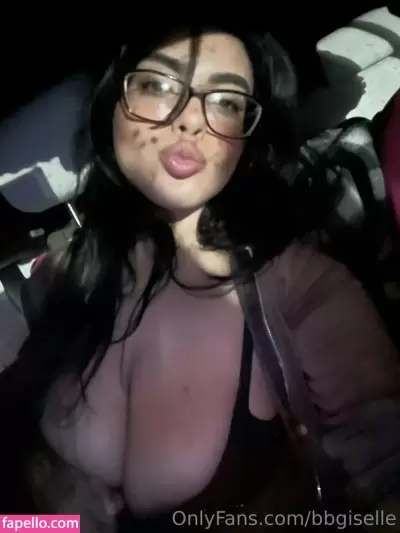 bbgiselle Nude Onlyfans Photo Gallery photo 19