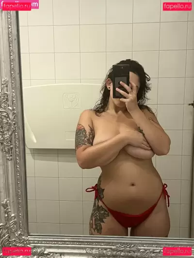 Sophoulla Nude Onlyfans Photo Gallery photo 1186