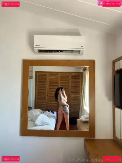 Sophoulla Nude Onlyfans Photo Gallery photo 685