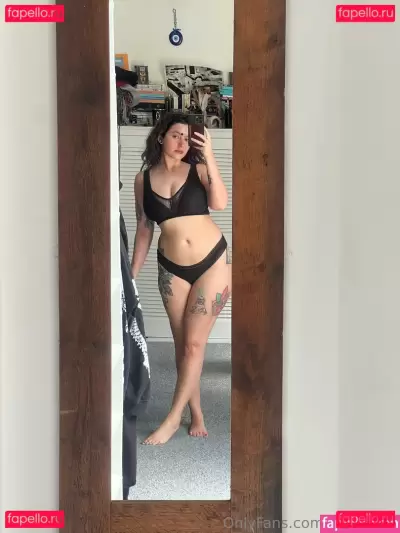 Sophoulla Nude Onlyfans Photo Gallery photo 528