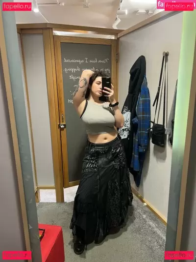Sophoulla Nude Onlyfans Photo Gallery photo 495