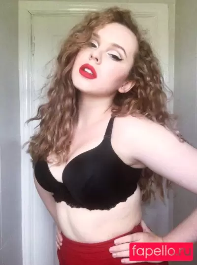 Sophoulla Nude Onlyfans Photo Gallery photo 466