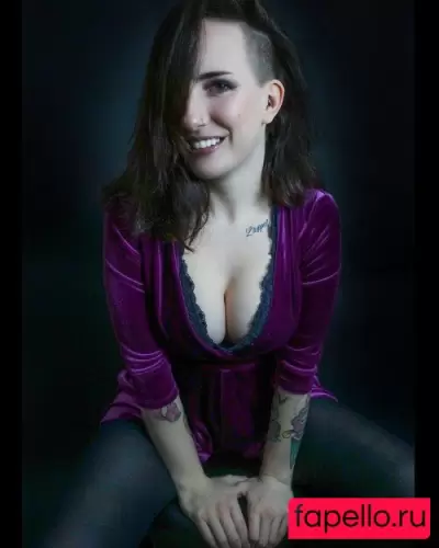 Sophoulla Nude Onlyfans Photo Gallery photo 329