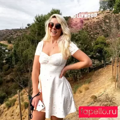 Sophoulla Nude Onlyfans Photo Gallery photo 163