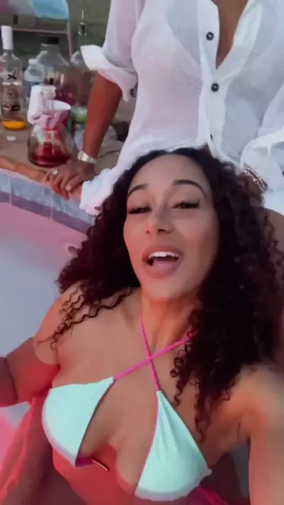 Cleocakes / Jessijax Video
