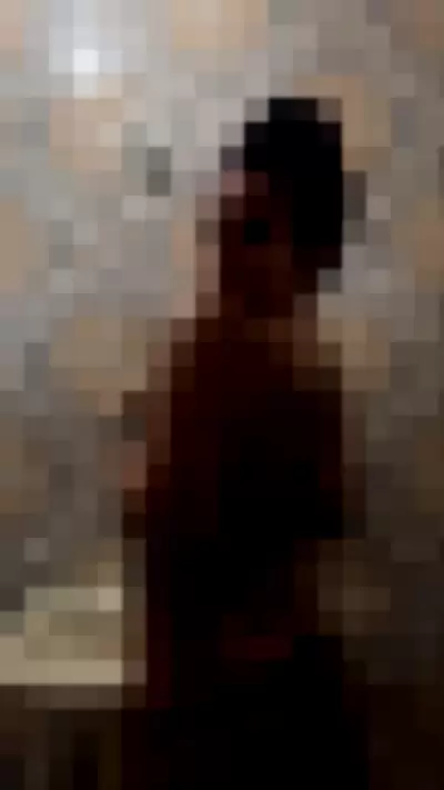 Leticia Castro - 4GwmxrpCwm