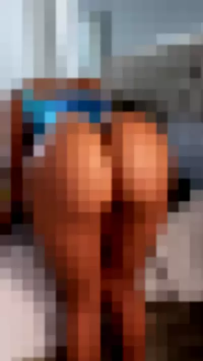 thaliamcix - 10LY5HHQdE