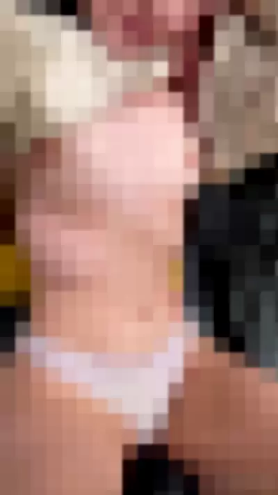 Donna Loli - uuh1YZUff5