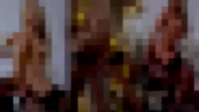 Gwen Gwiz - vYRDl0mawC video thumbnail