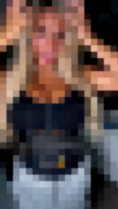 Sara Cheeky - 1Ybu8tyrzI