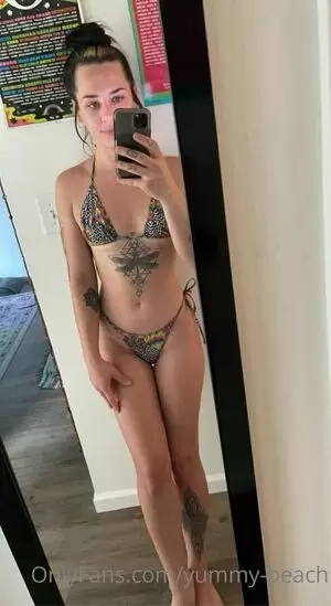 yummy-peach profile photo