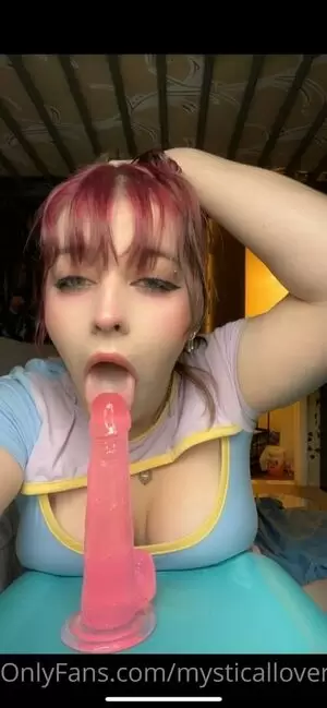 mysticalloverr profile photo
