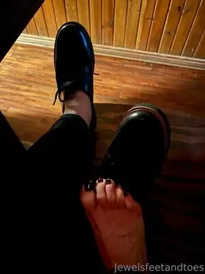 jewelsfeetandtoes profile photo